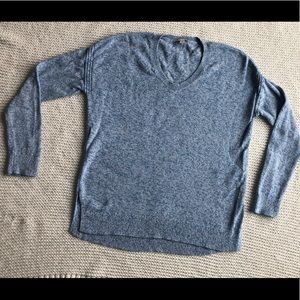 Like New Women’s Gap Sweater